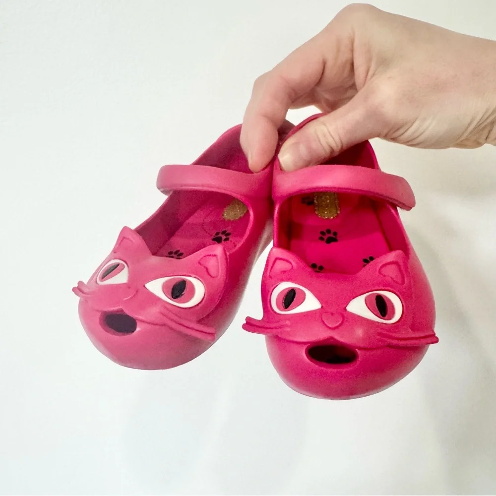Mini Melissa Ultragirl II Matte Hot Pink Sandals KITTY CAT USA SZ 7